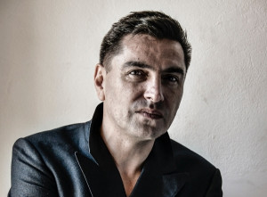 Zdjęcie Remigiusz Grzela o Festiwalu Warszawa Singera: jest to już całkiem dojrzałe wydarzenie