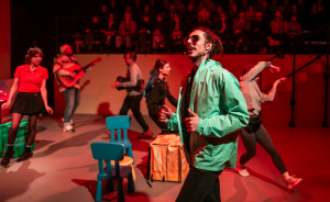 Zdjęcie Szczęśliwa trzynastka. Nie tylko teatralna podróż w czasie