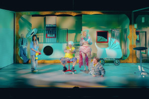 Zdjęcie Po zagięciu czasoprzestrzeni