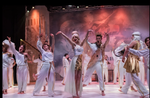 Zdjęcie „OMG! O mitach greckich”: spektakl-petarda Teatru Valldal 