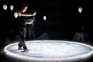 Zdjęcie Księżycowy wędrowiec i wielokulturowe podróże migrantów