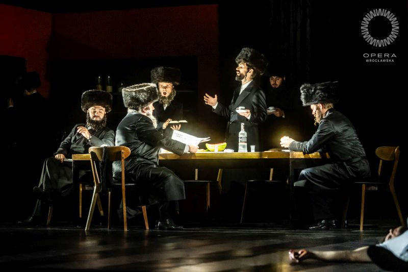 Zdjęcie Wrocław. Salome. Kobiecość, która patrzy w mrok