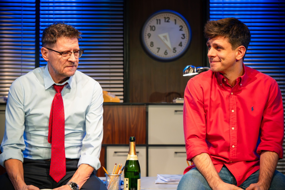 Zdjęcie „Cravate Club” – o pułapkach przyjaźni