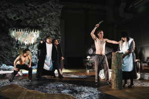 Zdjęcie Archiwum pogmatwanych śladów