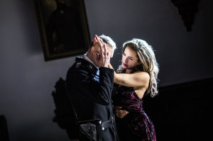 Zdjęcie „Zmierzch bogów” – premiera Teatru Polskiego to spektakl na najwyższym poziomie
