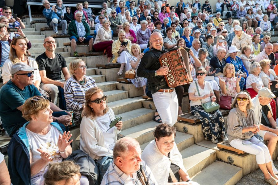 Zdjęcie Krynica-Zdrój. Hiszpańskie rytmy i akordeonowa wirtuozeria. Piąty dzień Festiwalu Kiepury