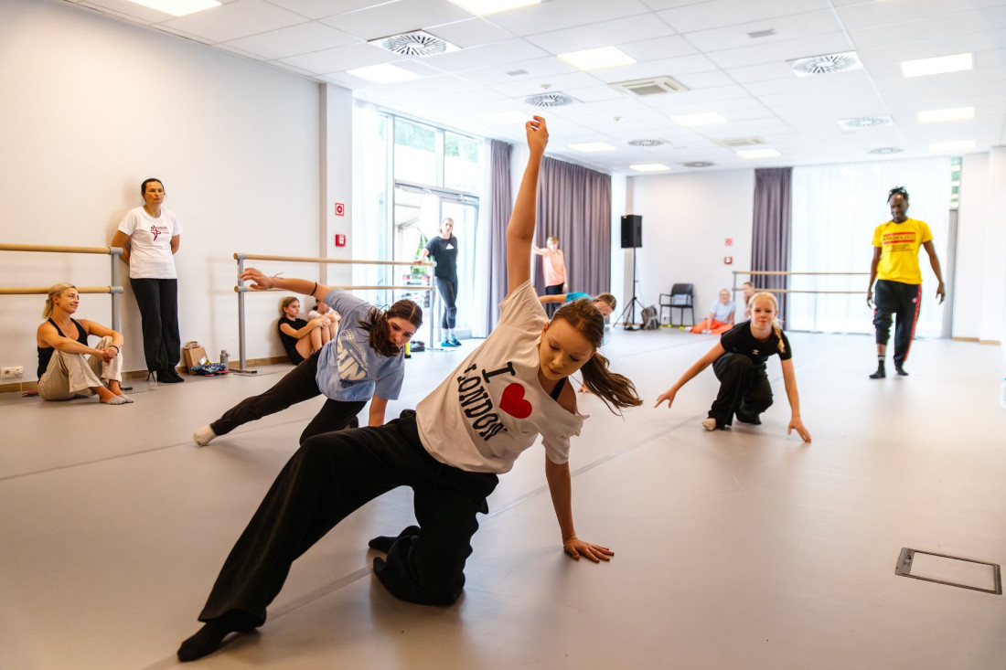 Zdjęcie Poznań. 10. Dancing FairPlayce ze spektaklem Ewy Wycichowskiej
