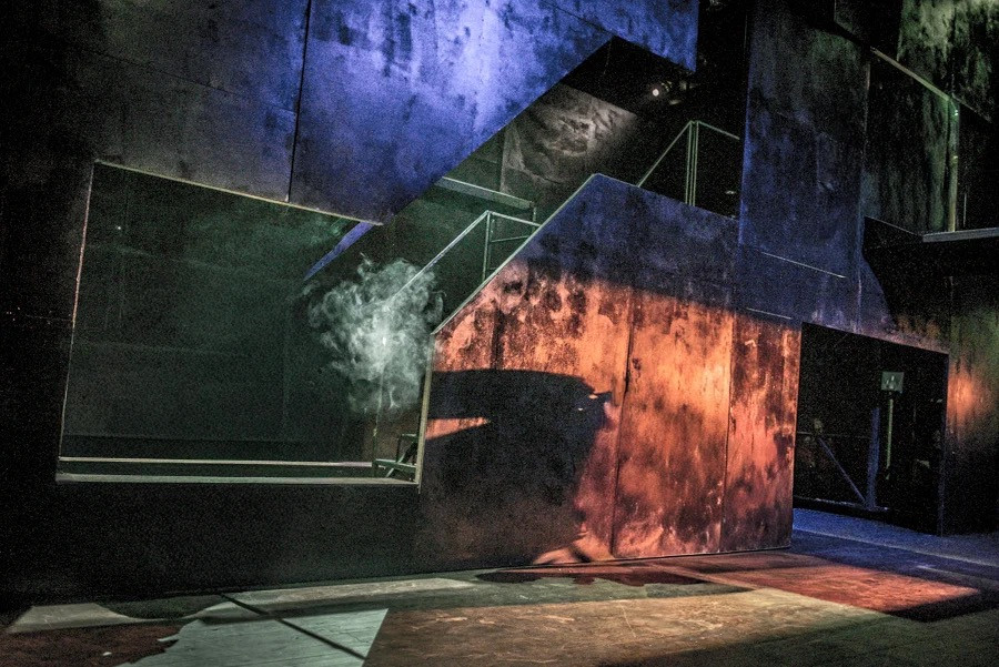 Zdjęcie Warszawa. Czarodziejska góra w Nowym Teatrze