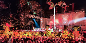 Zdjęcie Bielsko-Biała. Wielka „Carmen” w centrum miasta. Tłumy oglądały widowisko Teatru Polskiego