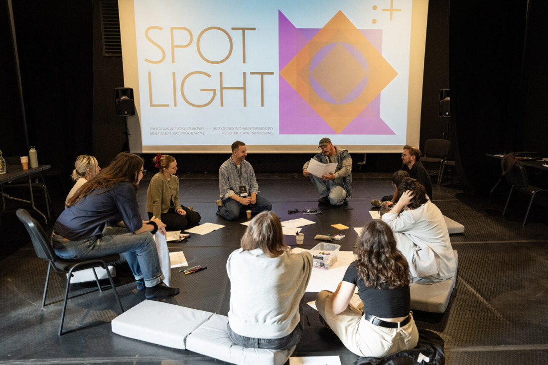 Zdjęcie Warszawa. Program rezydencji rozwojowych Spotlight – sesje kolektywne