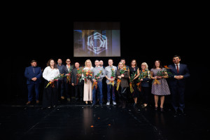Zdjęcie Katowice. 119. urodziny Teatru Śląskiego. Gala pełna odznaczeń, podziękowań i wspomnień